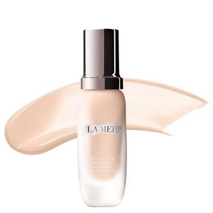La Mer Liquid Foundation